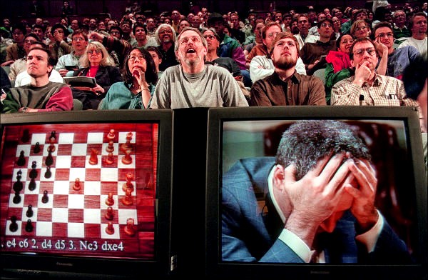 پیروزی سیستم دیپ بلو بر گری گاسپاروف قهرمان شطرنج جهان